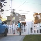 r/GuysBeingDudes - Working for Amazon with a 48’ vertical is crazy
